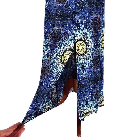 Red Carter Women Blue Mandala Printed Swimwear Cover-Up Maxi Halter Dress Size L - Picture 9 of 11